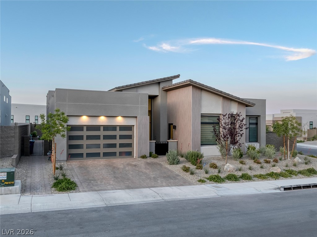 10766 Agate Cliffs Avenue Las Vegas NV 89135