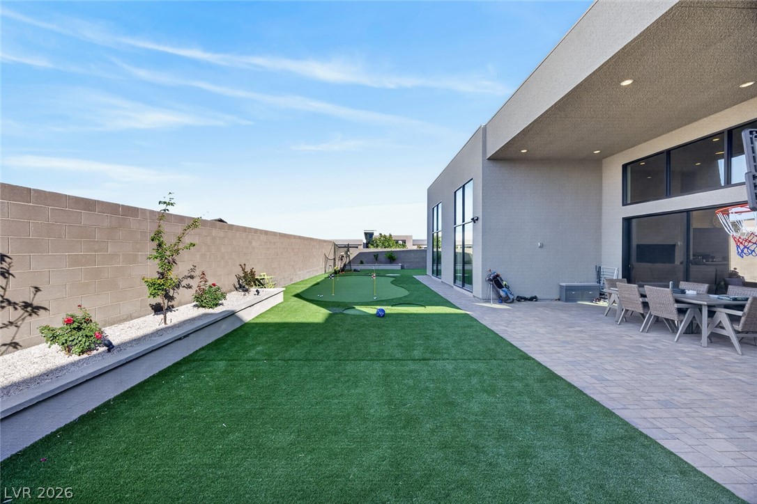10766 Agate Cliffs Avenue Las Vegas NV 89135