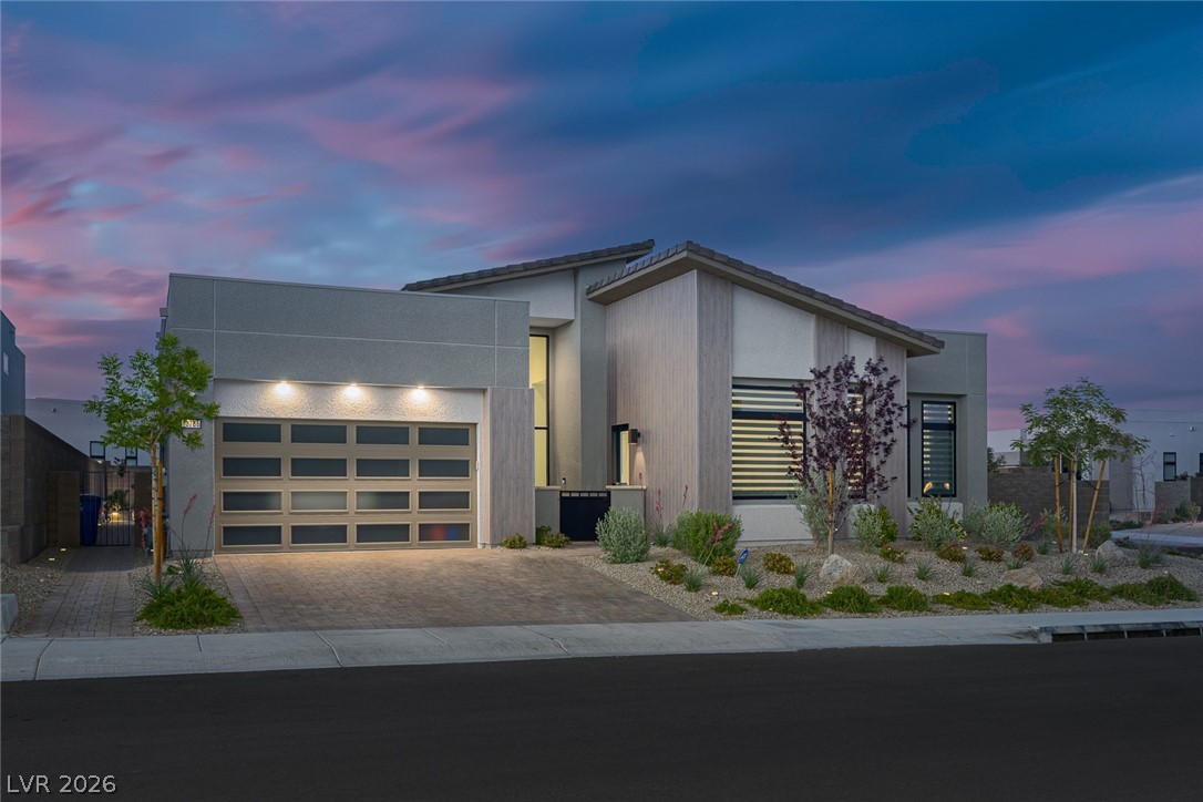 10766 Agate Cliffs Avenue Las Vegas NV 89135