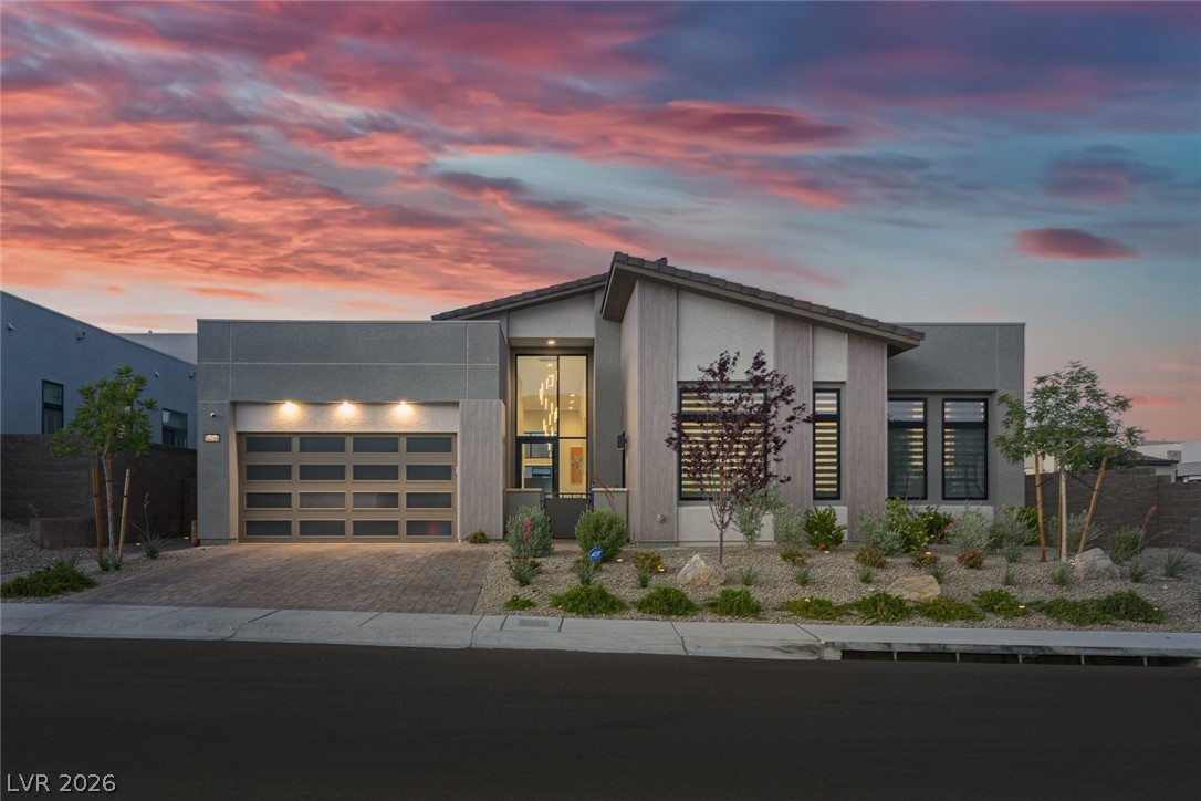 10766 Agate Cliffs Avenue Las Vegas NV 89135