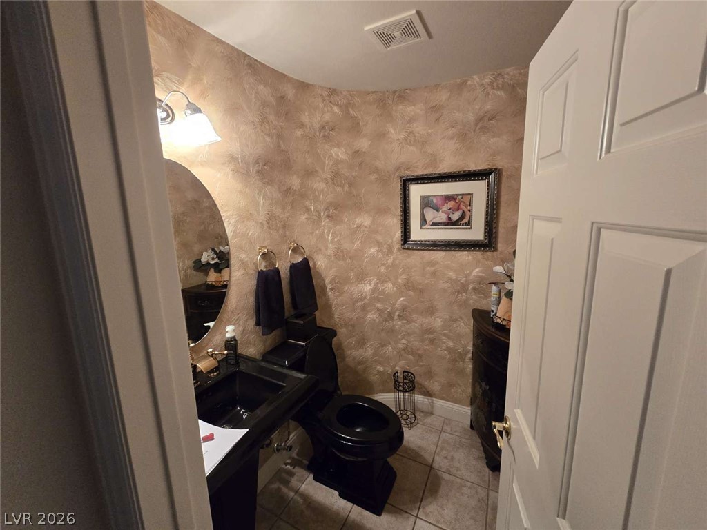 8728 Castle Hill Avenue Las Vegas NV 89129