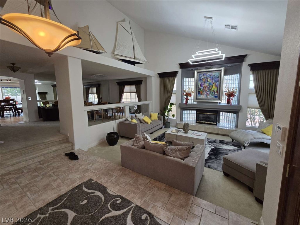 8728 Castle Hill Avenue Las Vegas NV 89129