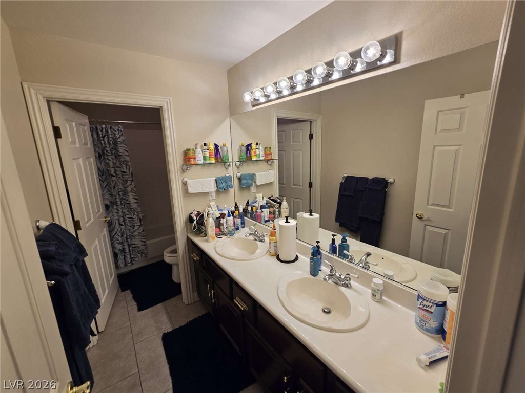8728 Castle Hill Avenue Las Vegas NV 89129