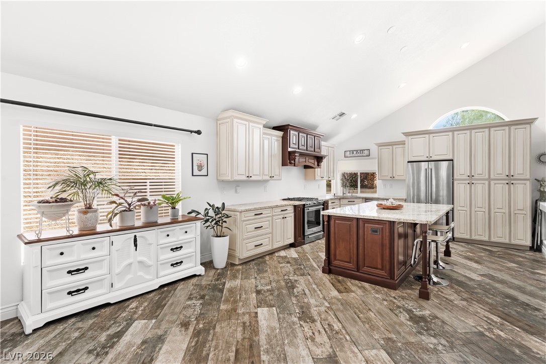 9782 Lookout Canyon Court Las Vegas NV 89183