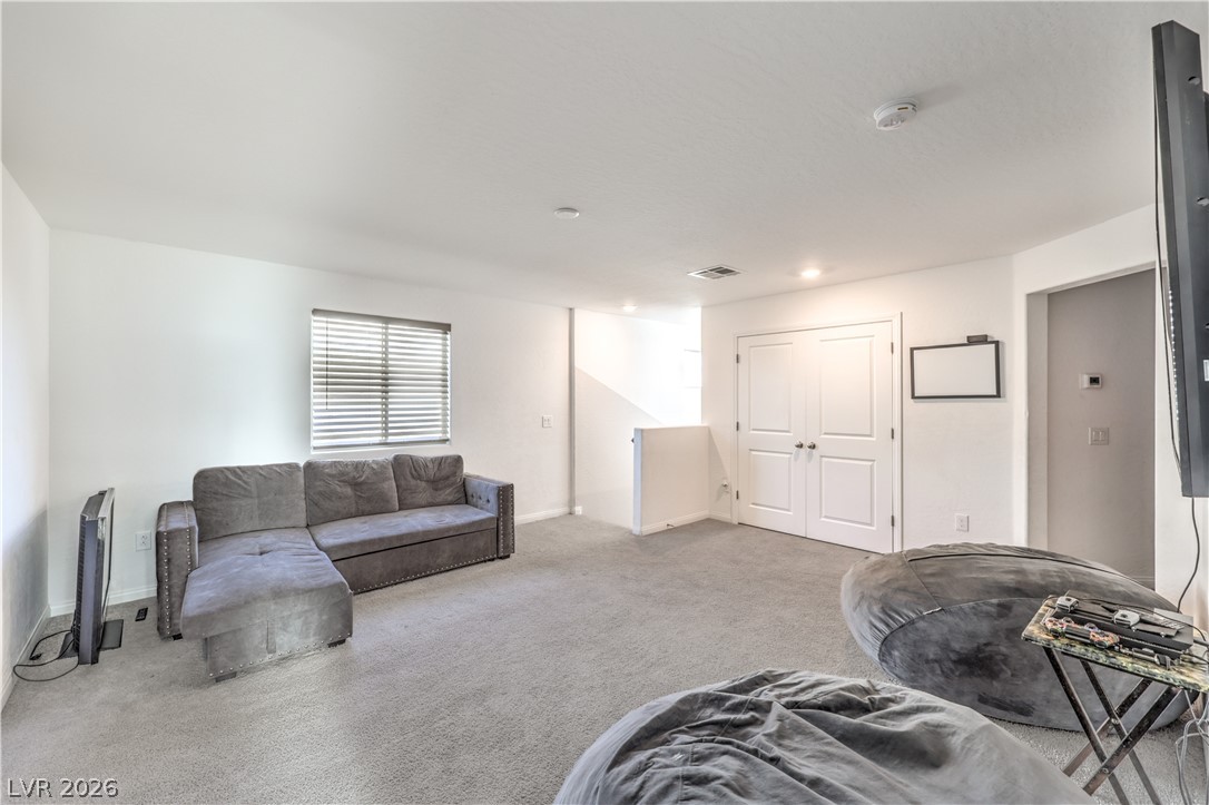 6919 Stone Cactus Street North Las Vegas NV 89086