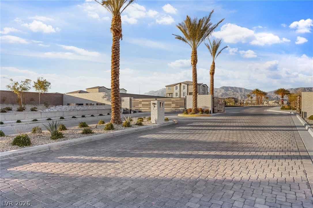 6941 Skyline Blue Street North Las Vegas NV 89086