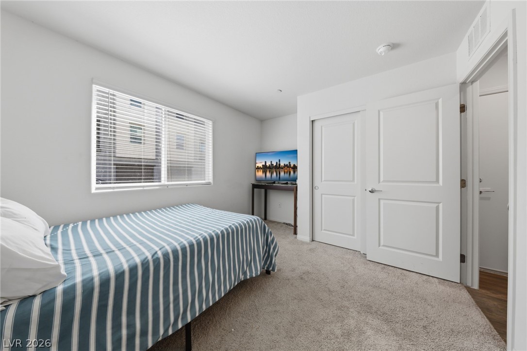 6941 Skyline Blue Street North Las Vegas NV 89086