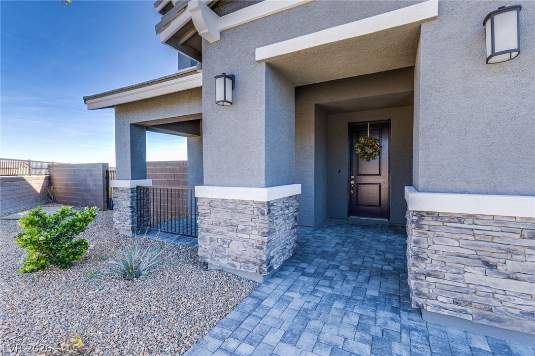 1913 Turner Cove Court North Las Vegas NV 89084