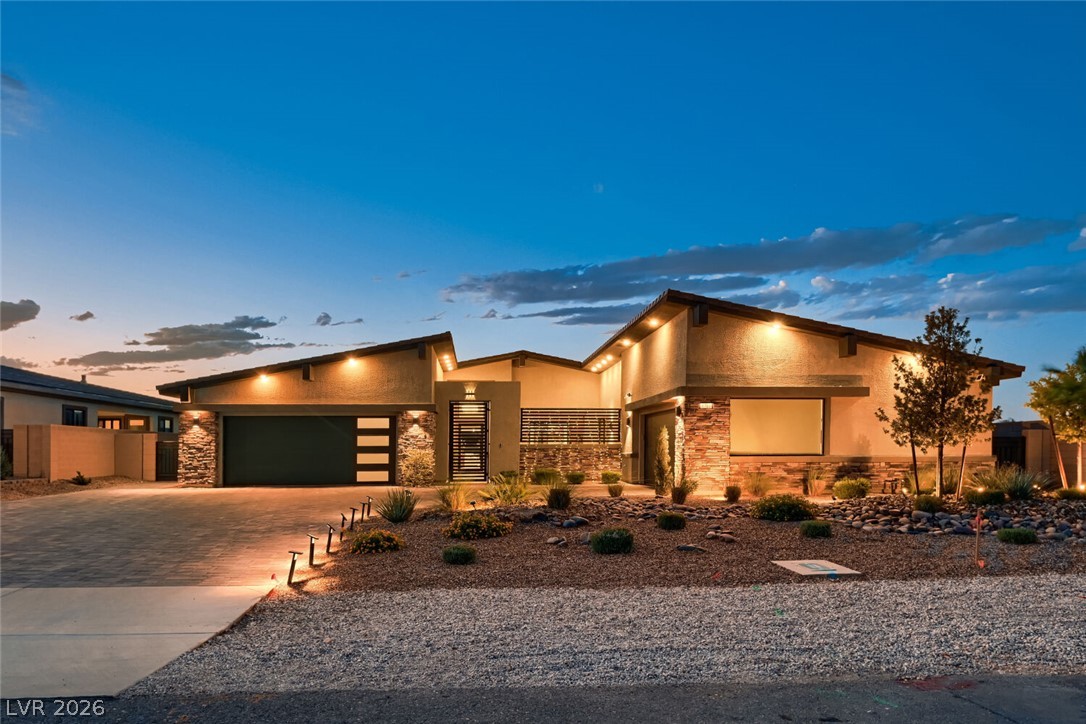 8310 West Camero Avenue Las Vegas NV 89113