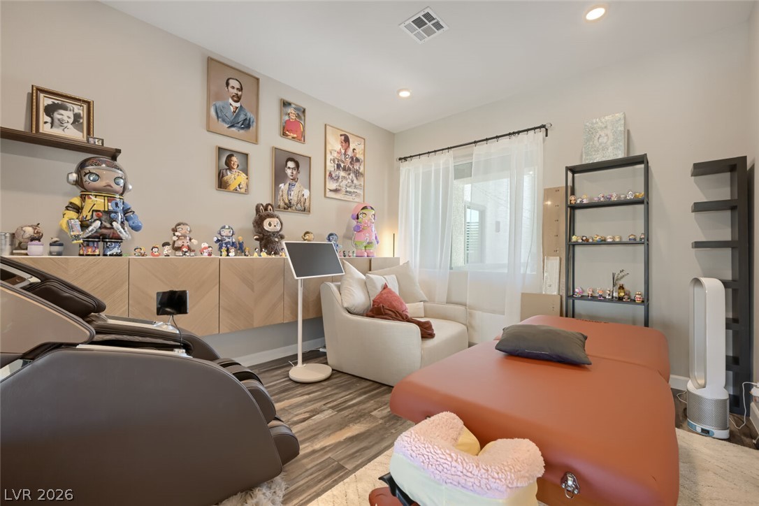 8310 West Camero Avenue Las Vegas NV 89113