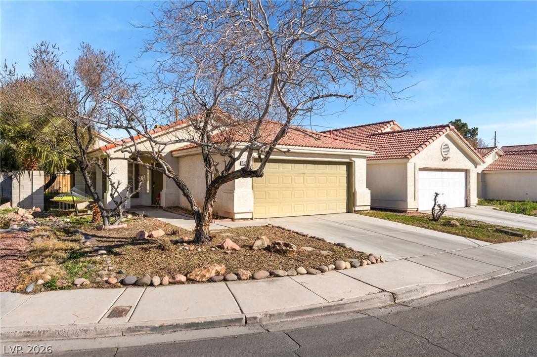 7320 Silver Ridge Drive Las Vegas NV 89128