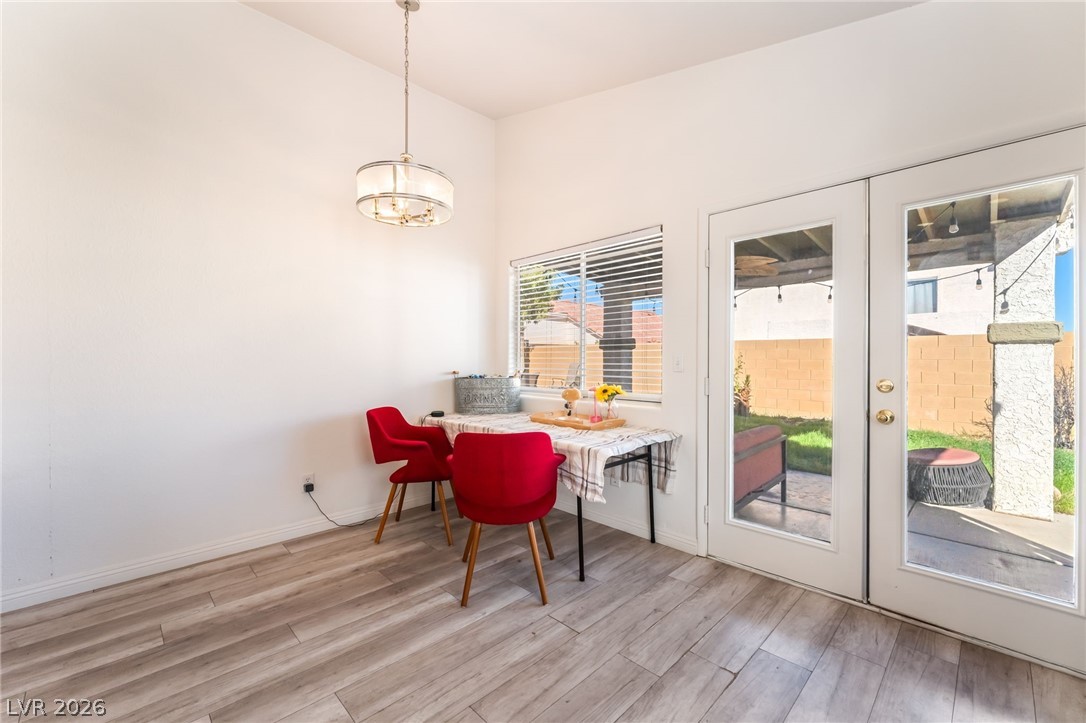 7320 Silver Ridge Drive Las Vegas NV 89128