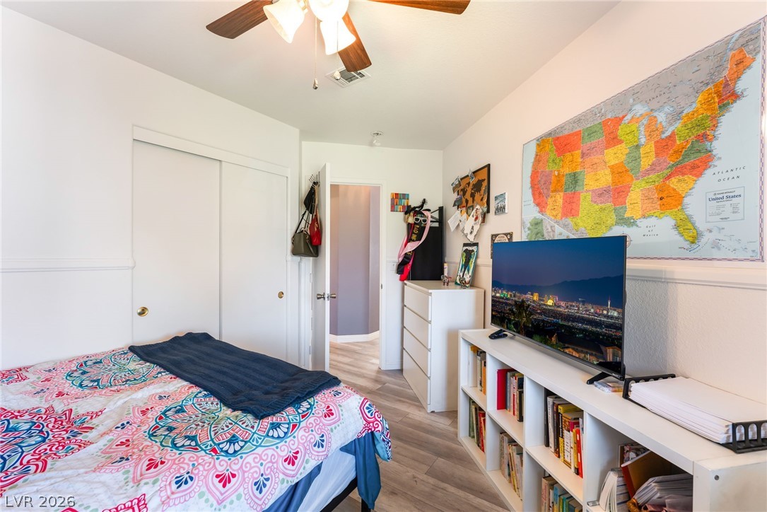 7320 Silver Ridge Drive Las Vegas NV 89128
