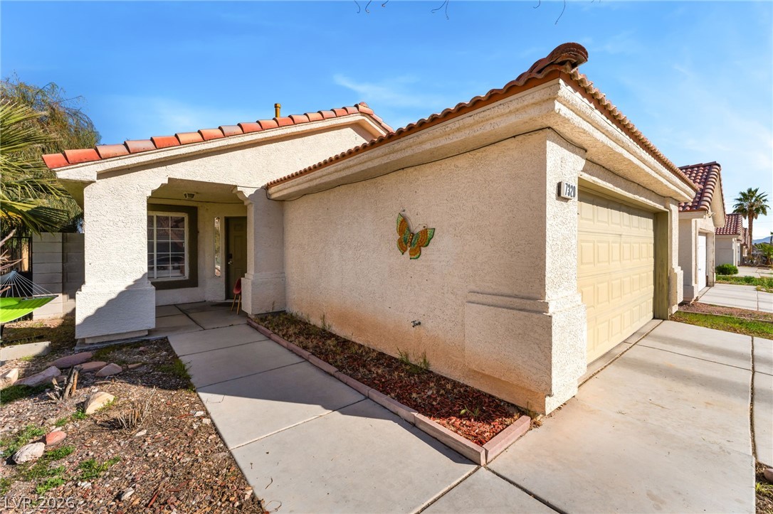 7320 Silver Ridge Drive Las Vegas NV 89128