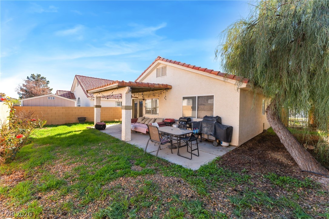 7320 Silver Ridge Drive Las Vegas NV 89128