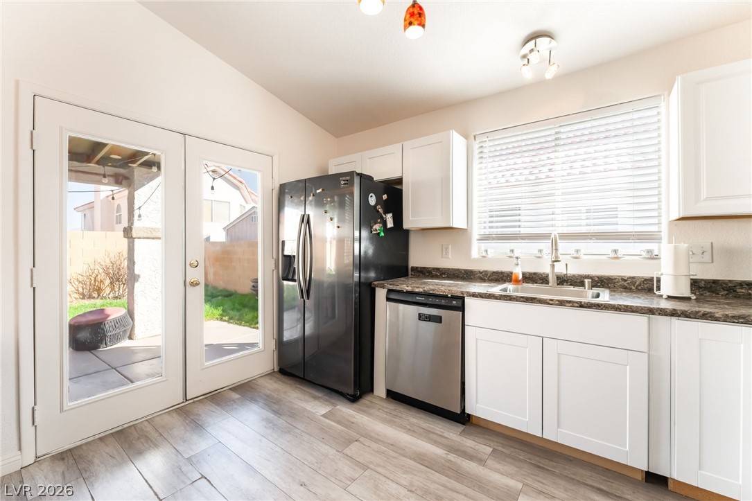 7320 Silver Ridge Drive Las Vegas NV 89128