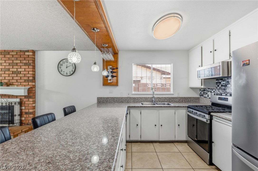3948 Oakhill Avenue Las Vegas NV 89121