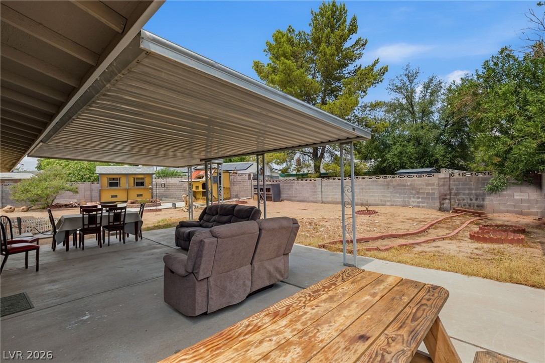 3948 Oakhill Avenue Las Vegas NV 89121