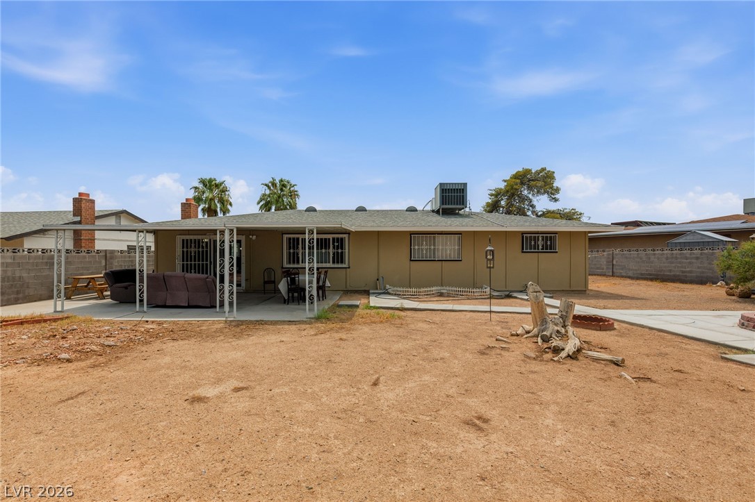 3948 Oakhill Avenue Las Vegas NV 89121