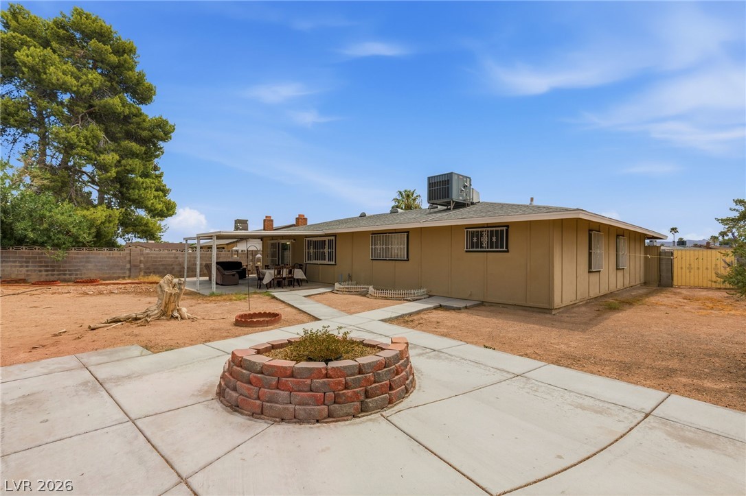 3948 Oakhill Avenue Las Vegas NV 89121