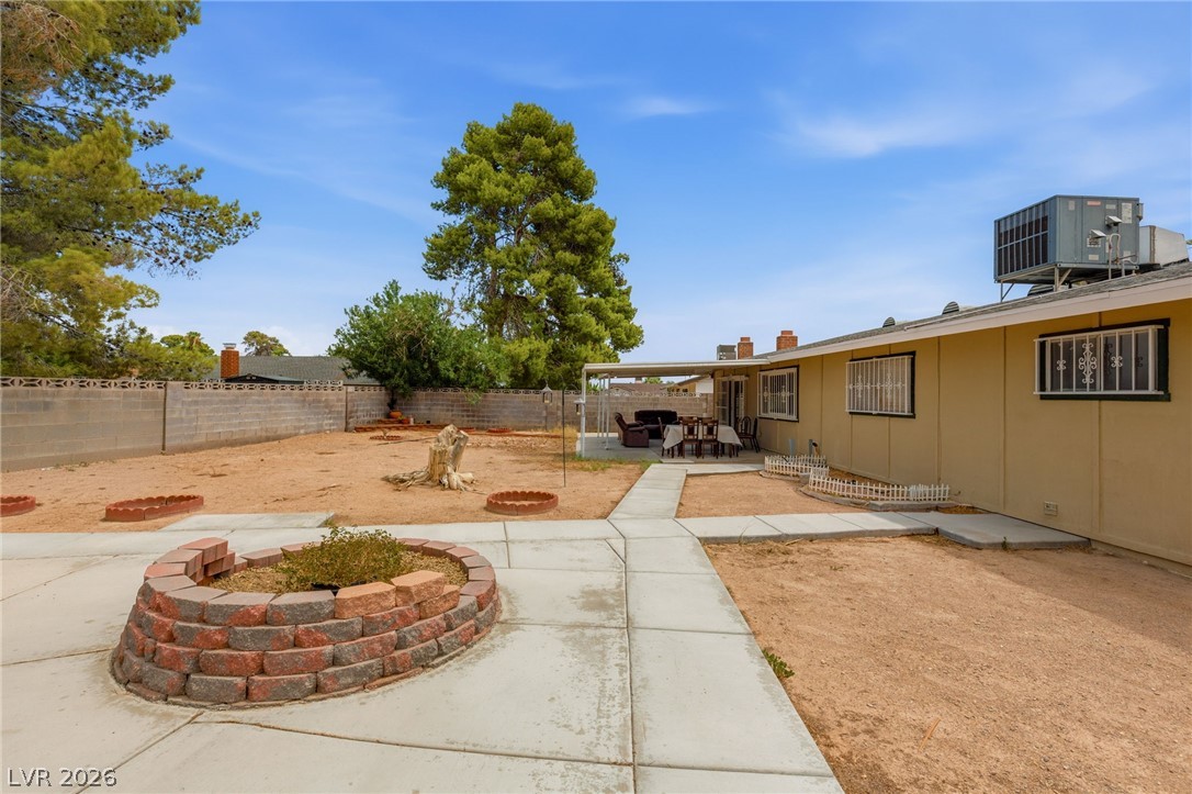 3948 Oakhill Avenue Las Vegas NV 89121