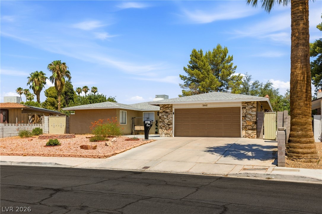 3948 Oakhill Avenue Las Vegas NV 89121