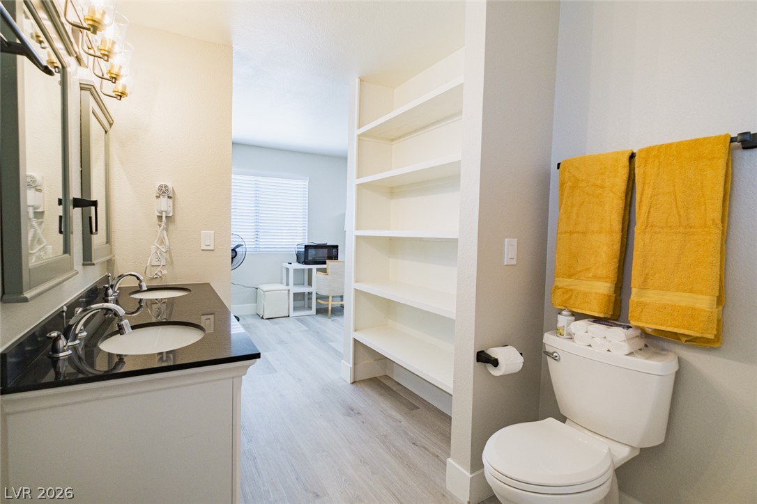 7220 Mountain Moss Drive Las Vegas NV 89147