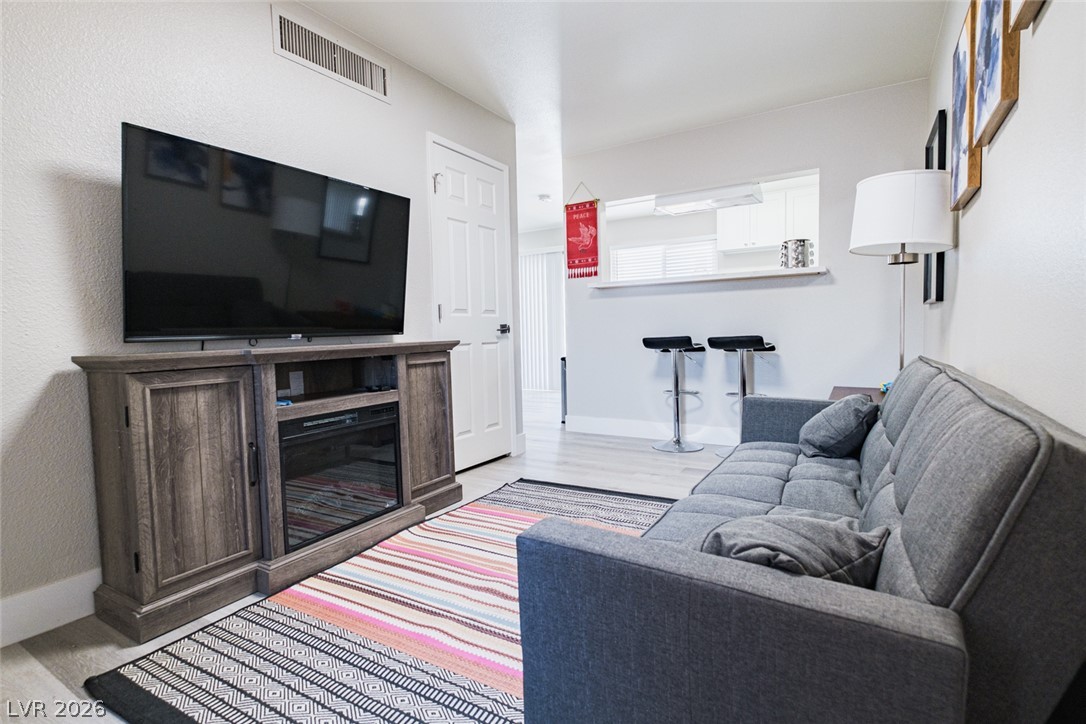 7220 Mountain Moss Drive Las Vegas NV 89147