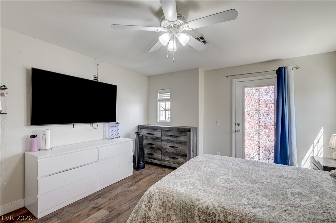 8953 Careful Canvas Avenue Las Vegas NV 89149