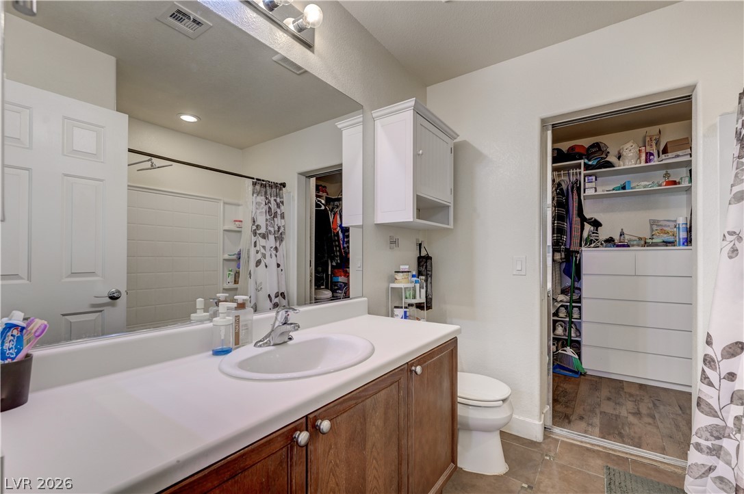 8953 Careful Canvas Avenue Las Vegas NV 89149