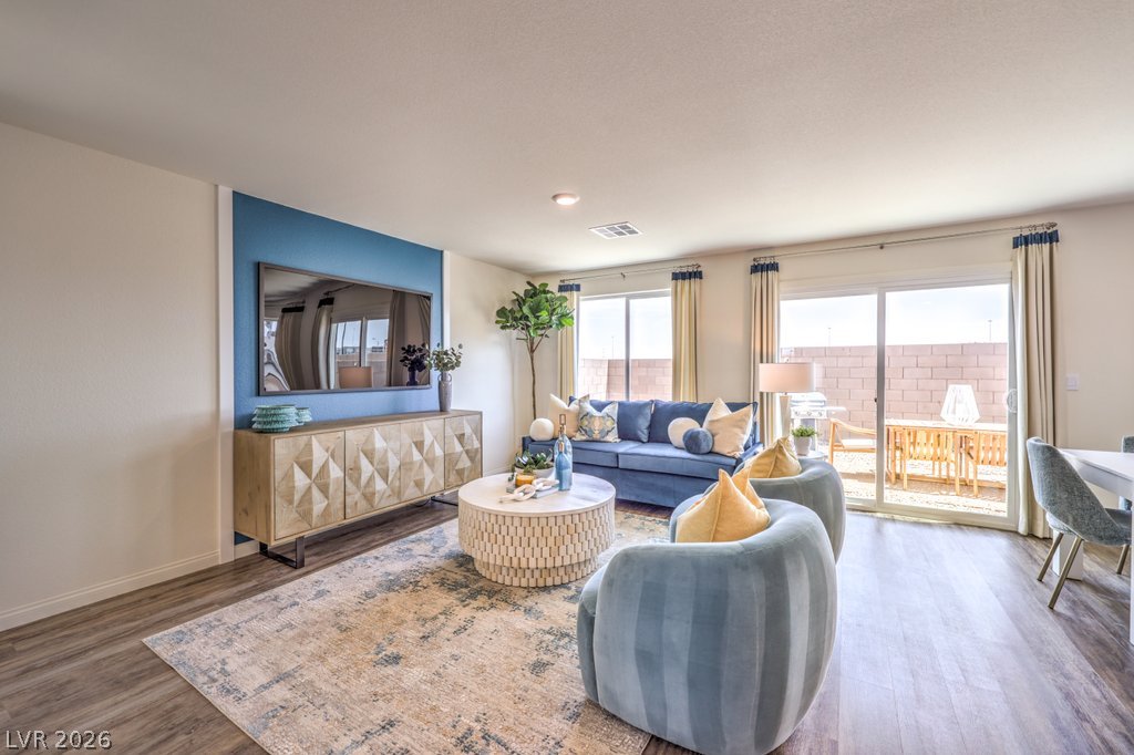 925 Galloway Lake Avenue North Las Vegas NV 89084