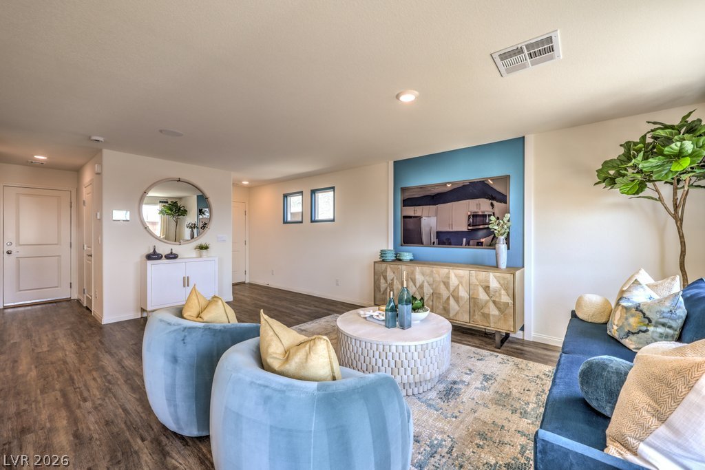 925 Galloway Lake Avenue North Las Vegas NV 89084