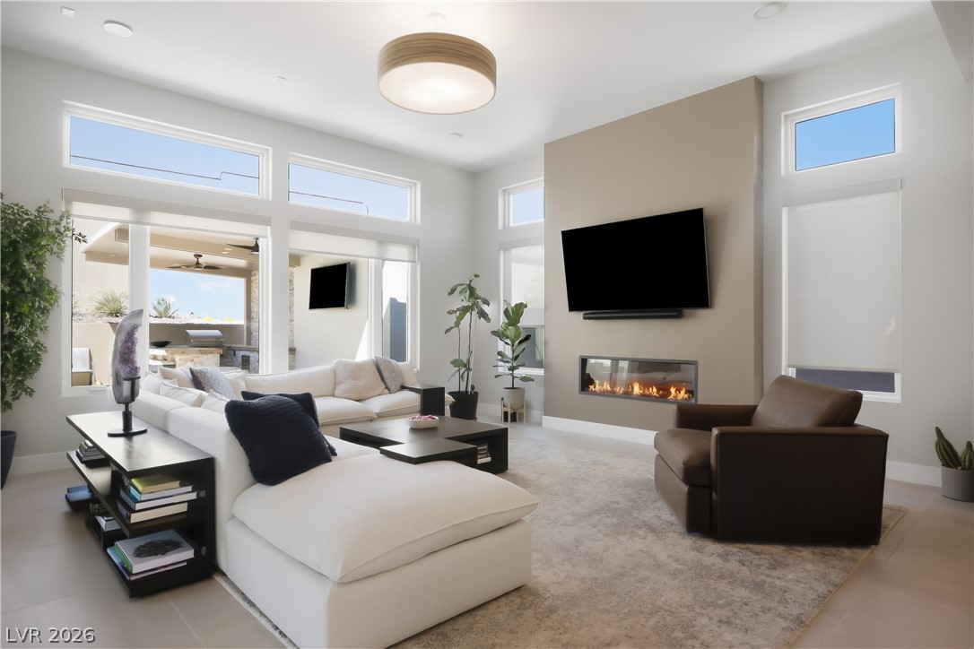 477 East Vista Sunset Avenue Las Vegas NV 89138