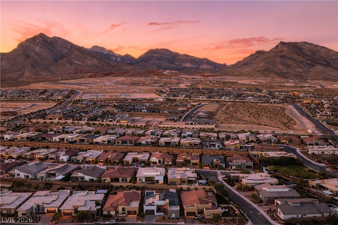 477 East Vista Sunset Avenue Las Vegas NV 89138