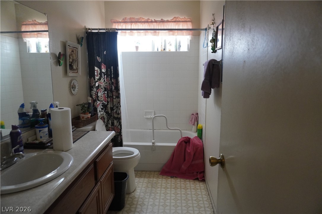 738 Loganrun Lane Las Vegas NV 89110