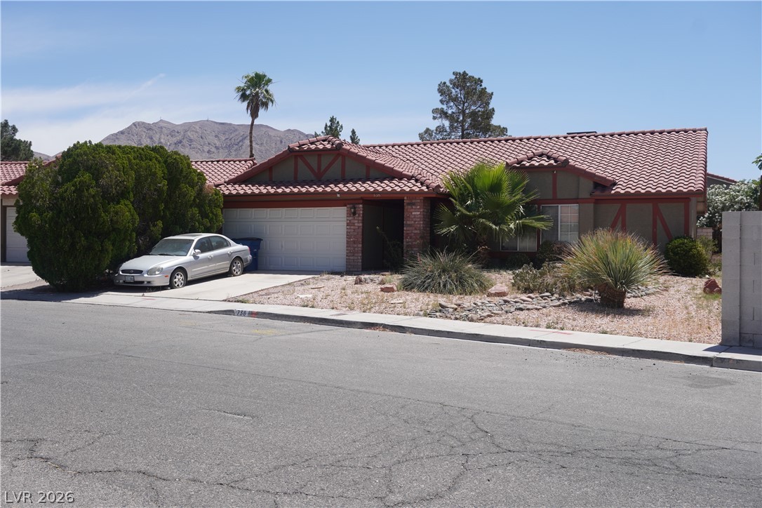 738 Loganrun Lane Las Vegas NV 89110