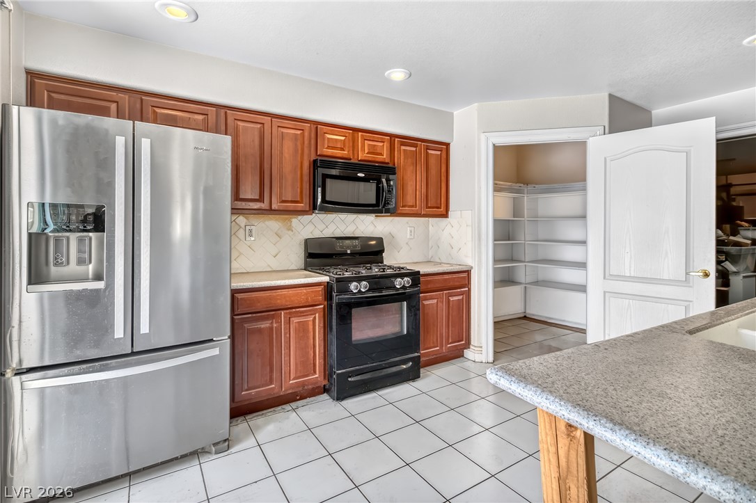 10451 Aloe Cactus Street Las Vegas NV 89141