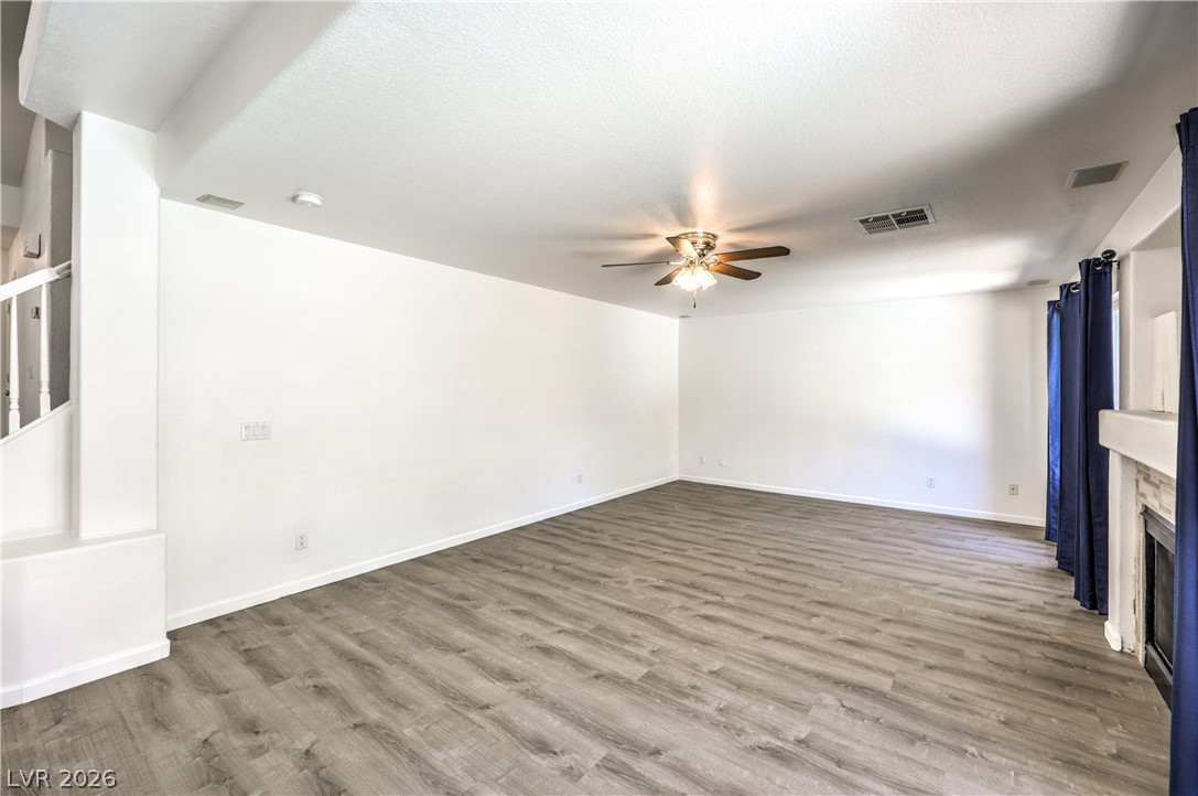 8700 Autumn Valley Avenue Las Vegas NV 89129