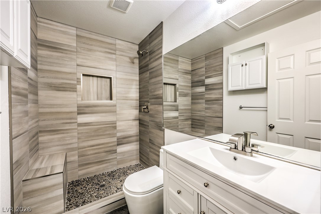 8700 Autumn Valley Avenue Las Vegas NV 89129