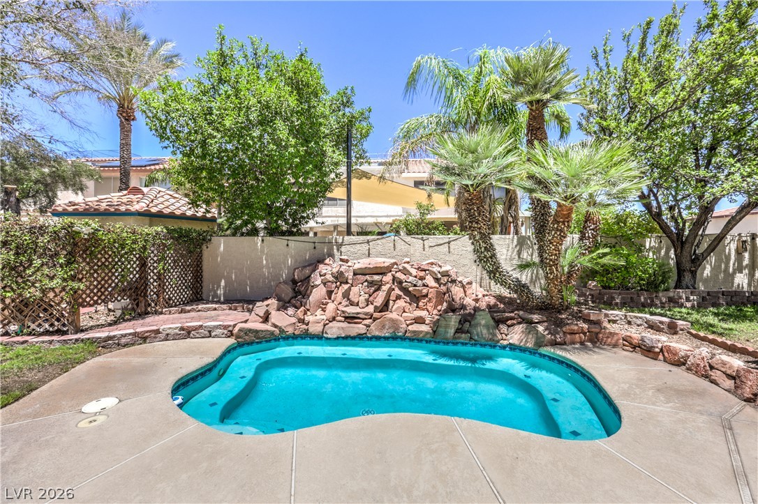 8700 Autumn Valley Avenue Las Vegas NV 89129