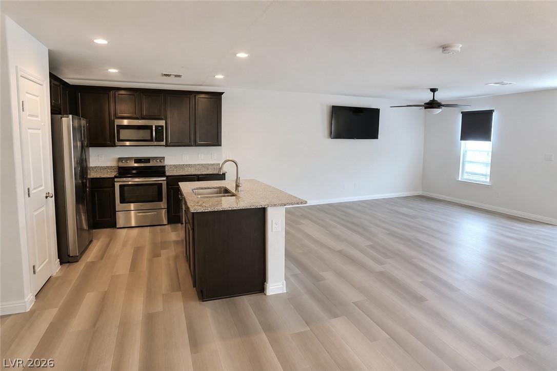 4521 Dover Straight Street Las Vegas NV 89115