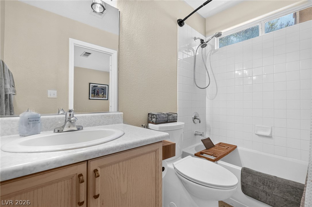7233 Hawk Haven Street Las Vegas NV 89131