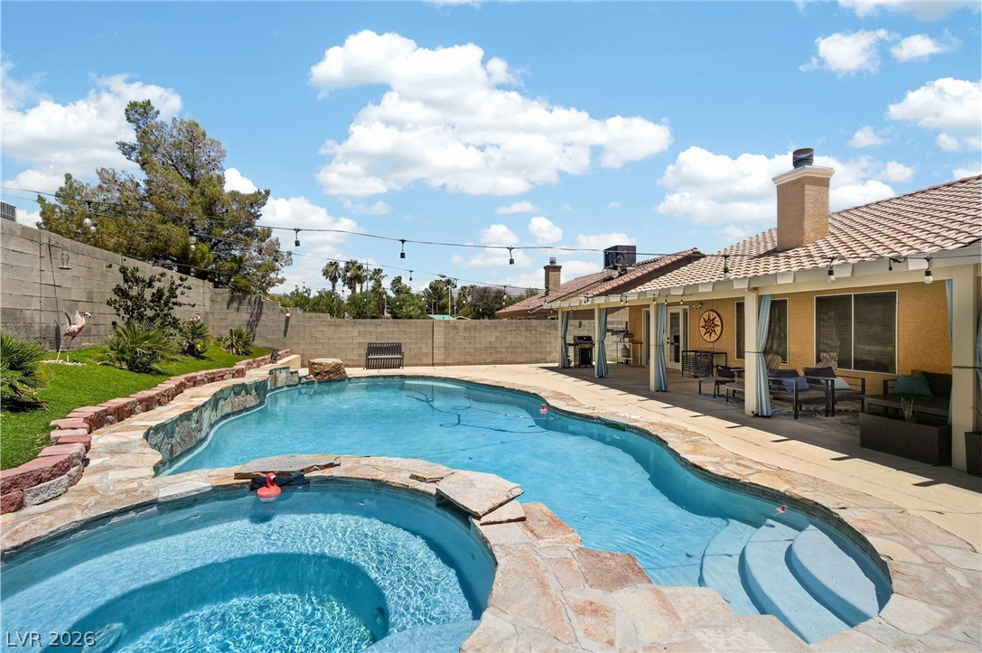 7233 Hawk Haven Street Las Vegas NV 89131