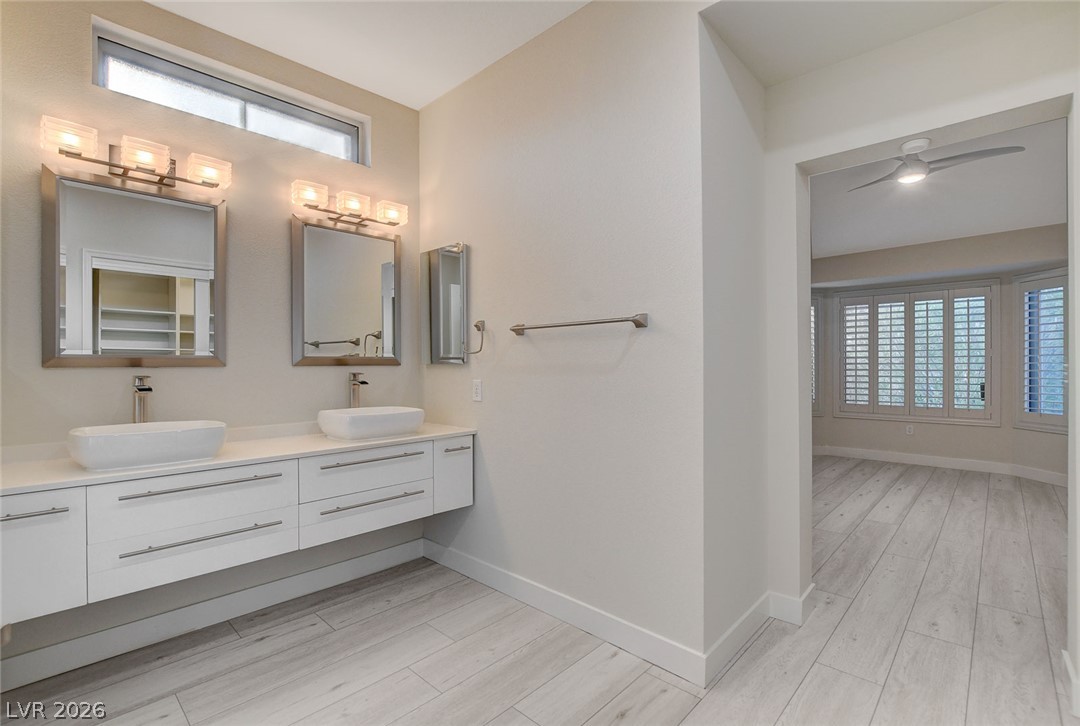 10044 Woodhouse Drive Las Vegas NV 89134