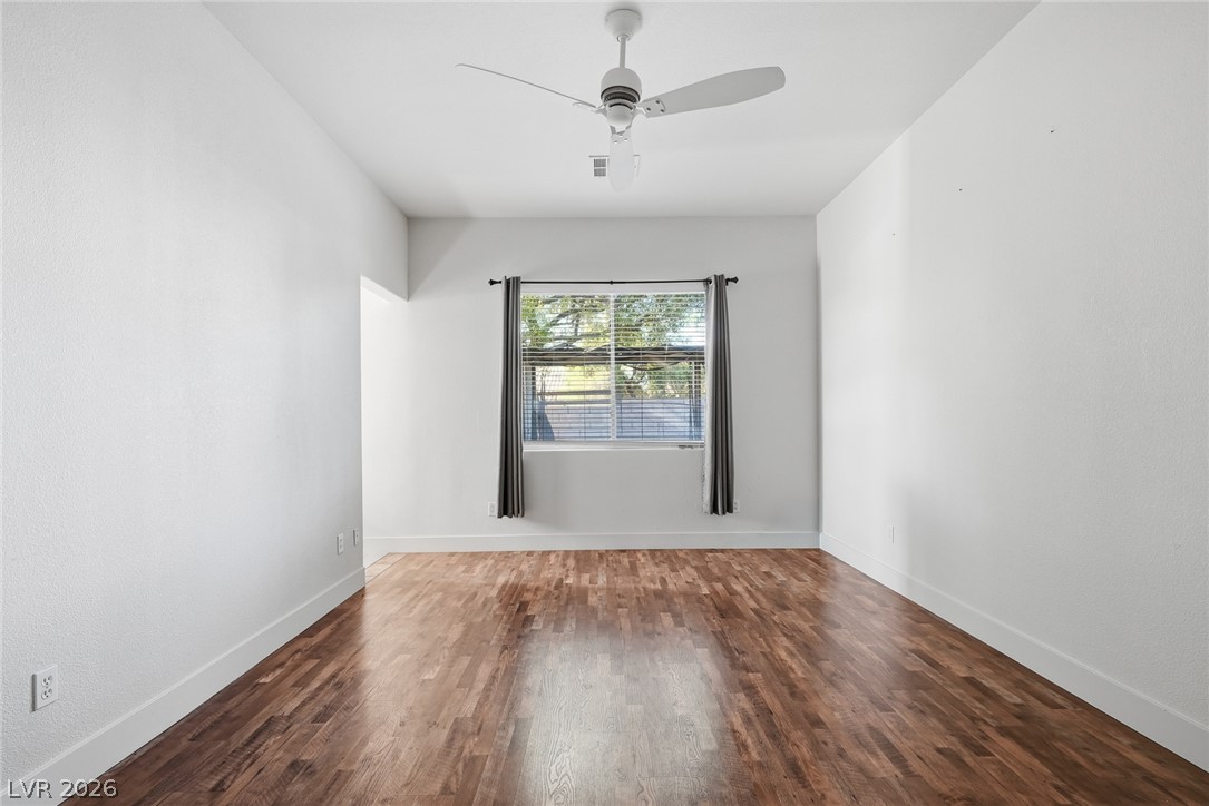 9025 Loggers Mill Avenue Las Vegas NV 89143