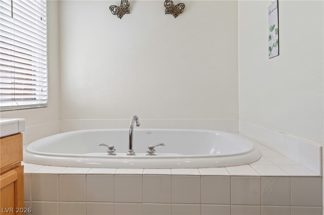 11 Cerchio Basso Henderson NV 89011