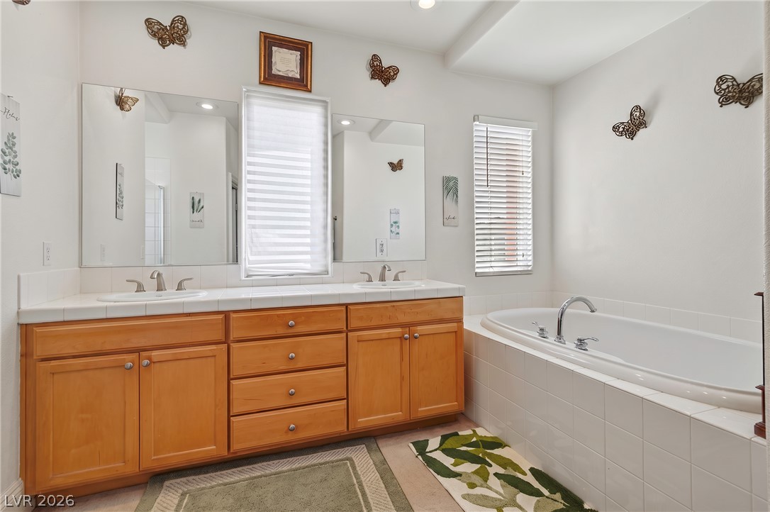 11 Cerchio Basso Henderson NV 89011
