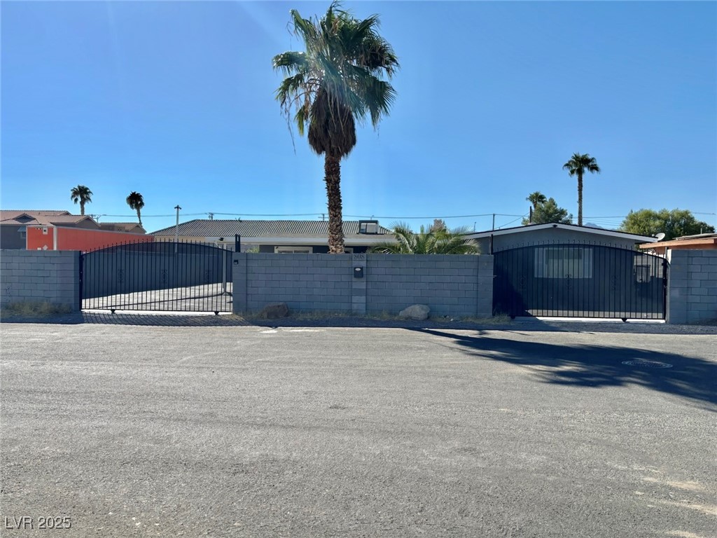808 South Mallard Street Las Vegas NV 89107