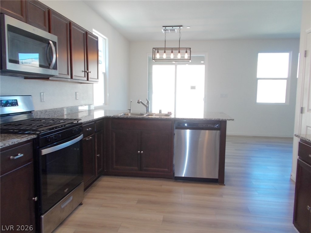 5403 El Nevero Street Las Vegas NV 89166