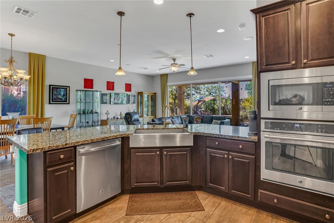 72 Newton Ridge Way Las Vegas NV 89183